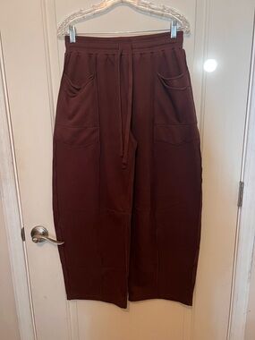 Nirovien Women’s Barrel Sweatpants